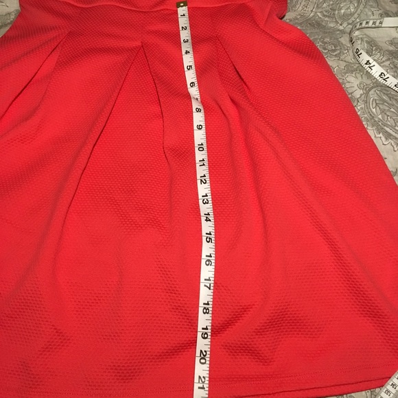 Pretty Red Dress Size 10 - Picture 5 of 5